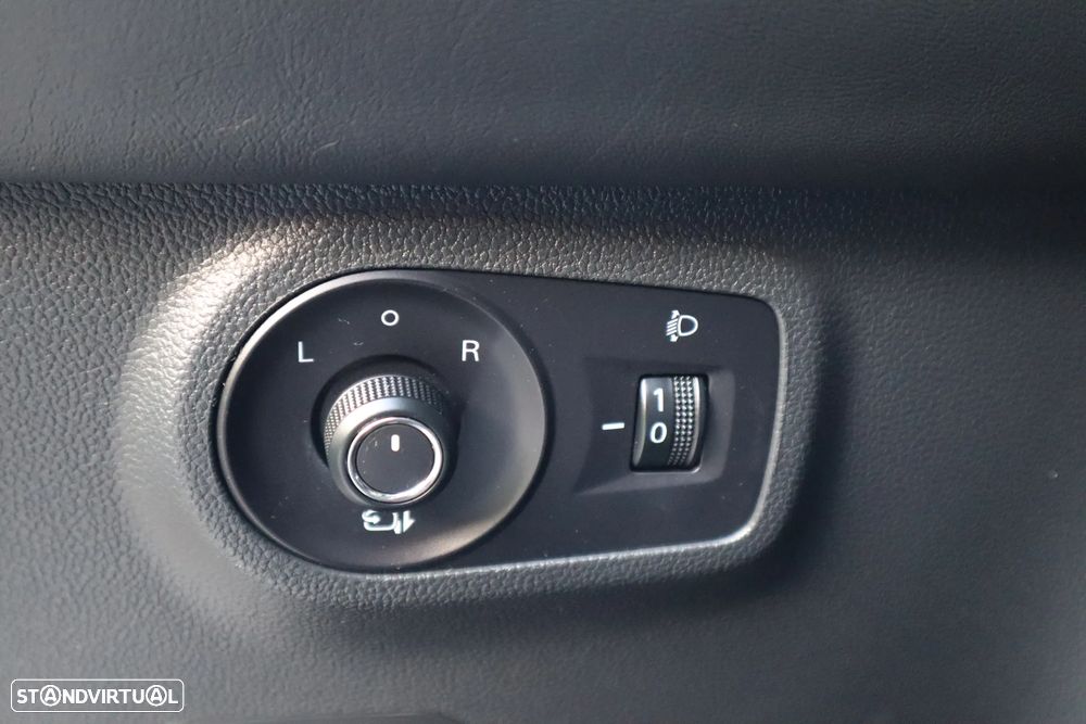 MG ZS EV 72.6 kWh Luxury - 17