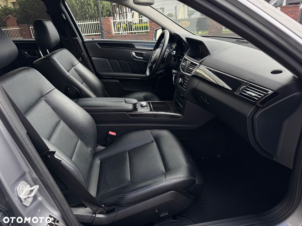 Mercedes-Benz Klasa E 220 CDI Automatik Avantgarde BusinessEDITION - 19