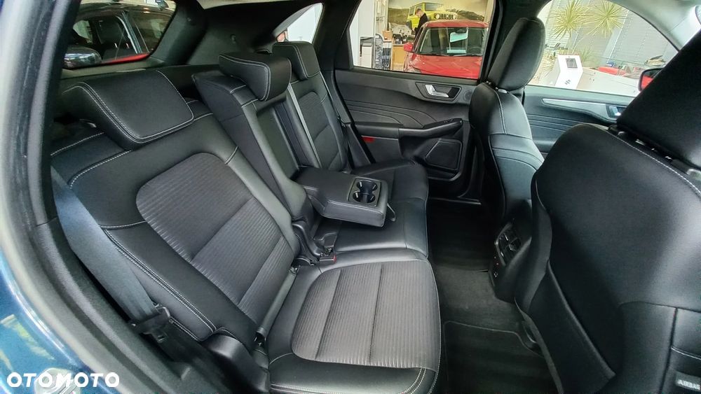 Ford Kuga 2.5 FHEV FWD Titanium X - 19