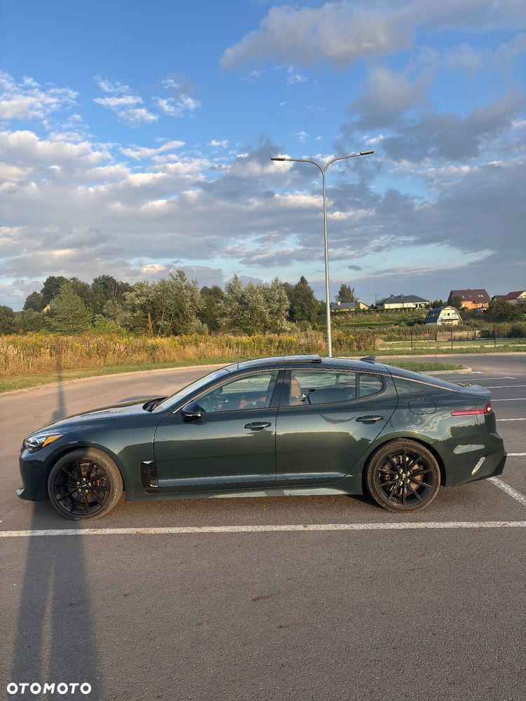 Kia Stinger - 5