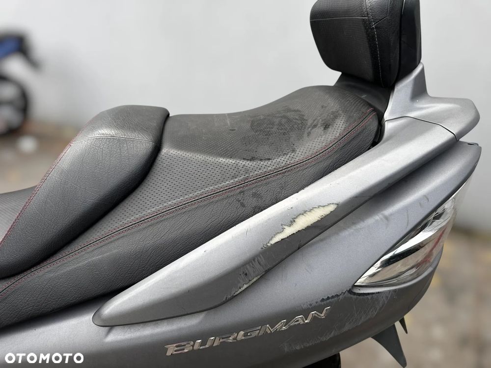 Suzuki Burgman - 10