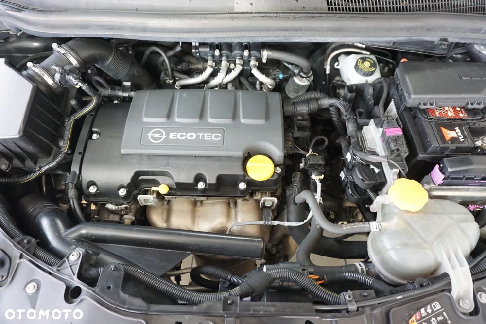 Opel Corsa 1.2 16V Cosmo - 14