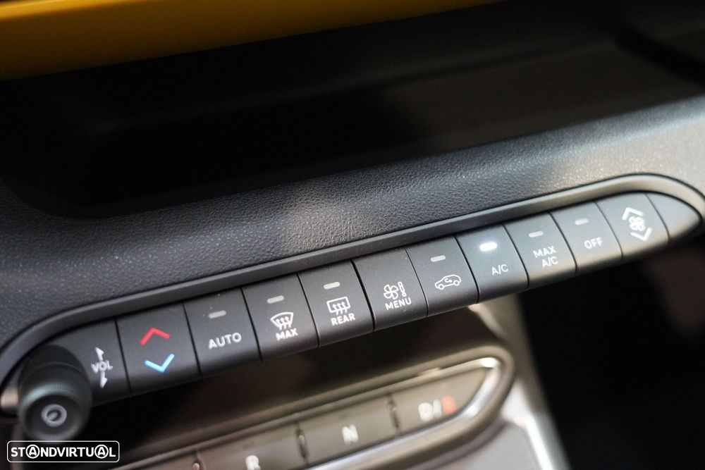 Jeep Avenger 54 kWh Summit - 14