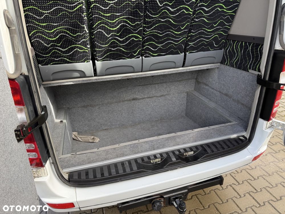 Mercedes-Benz Sprinter 519 - 33