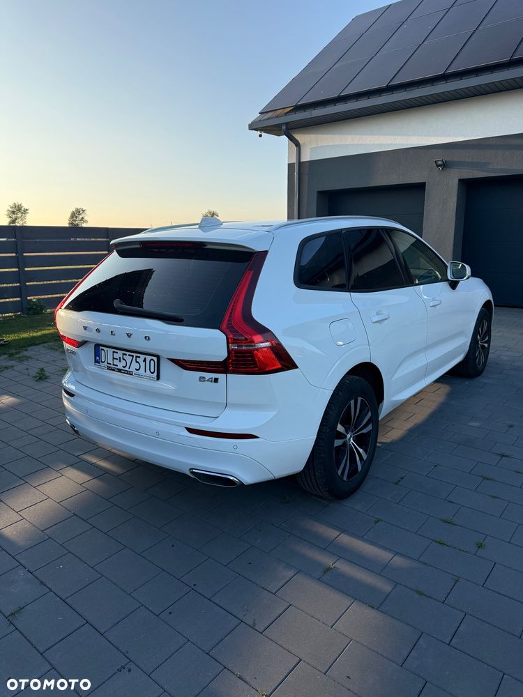 Volvo XC 60 B4 D AWD Momentum - 5