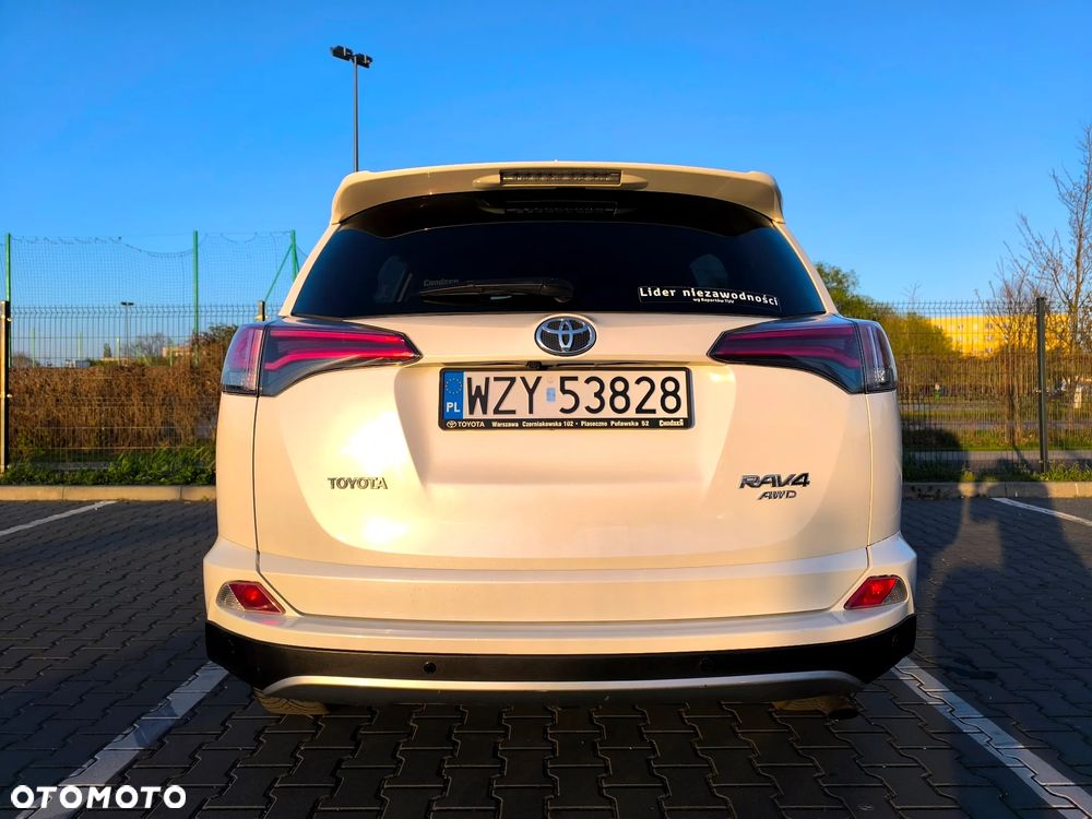 Toyota RAV4 2.0 Premium 4x4 - 8