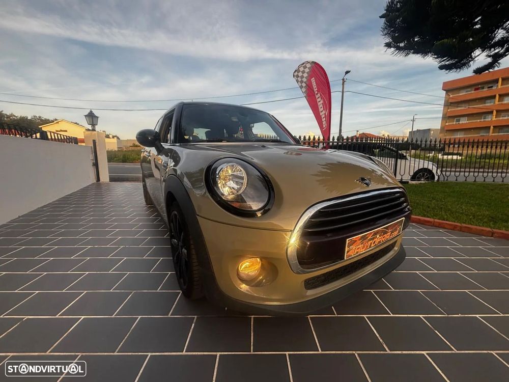 MINI 5 Portas Cooper Premium Yours Auto - 34