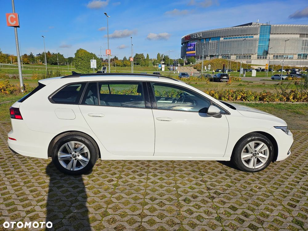 Volkswagen Golf VIII 2.0 TDI Life - 6