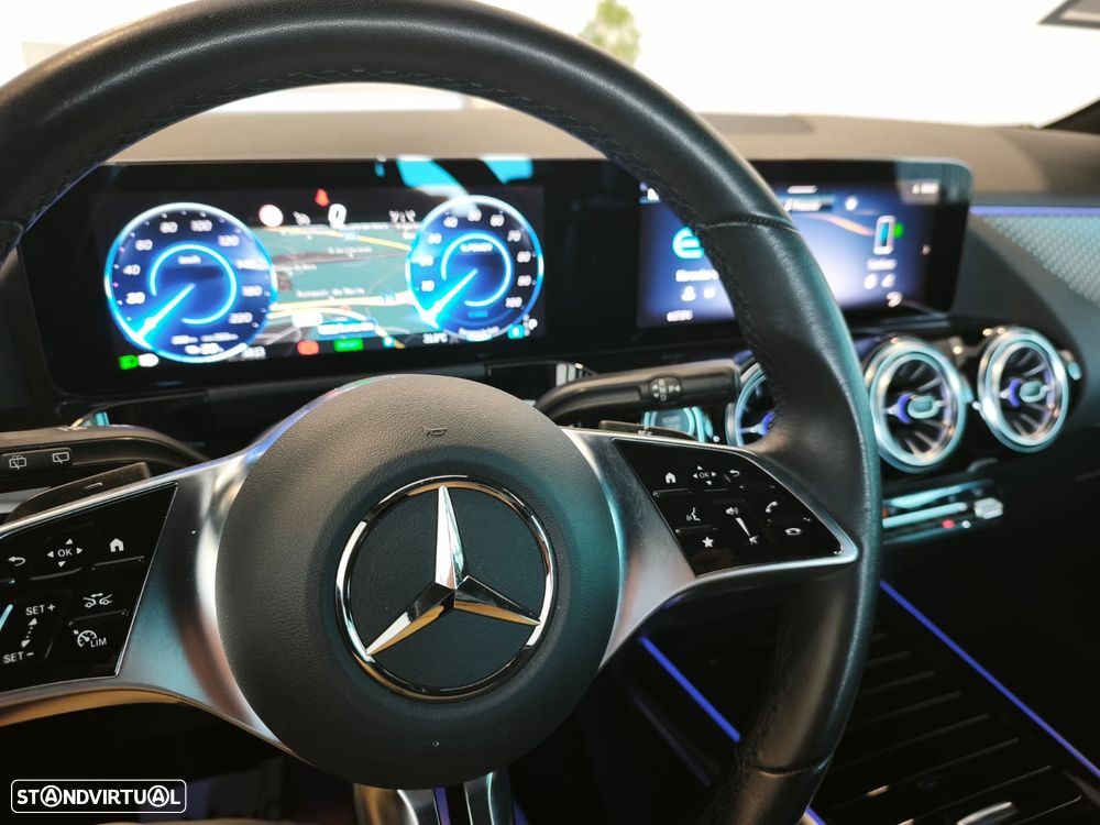 Mercedes-Benz EQA 250+ Progressive - 36