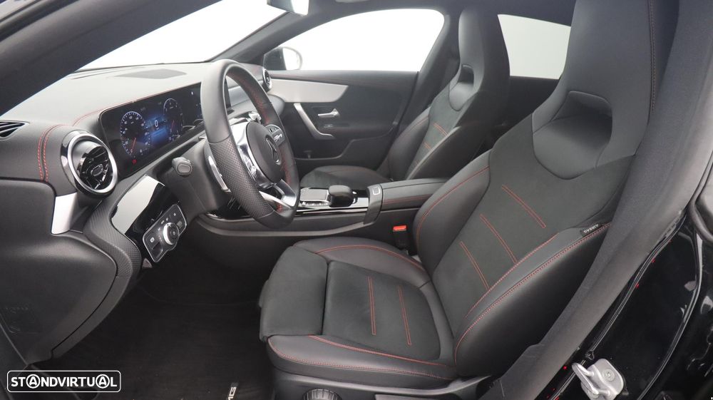 Mercedes-Benz CLA 180 d Shooting Brake AMG Line Aut. - 14