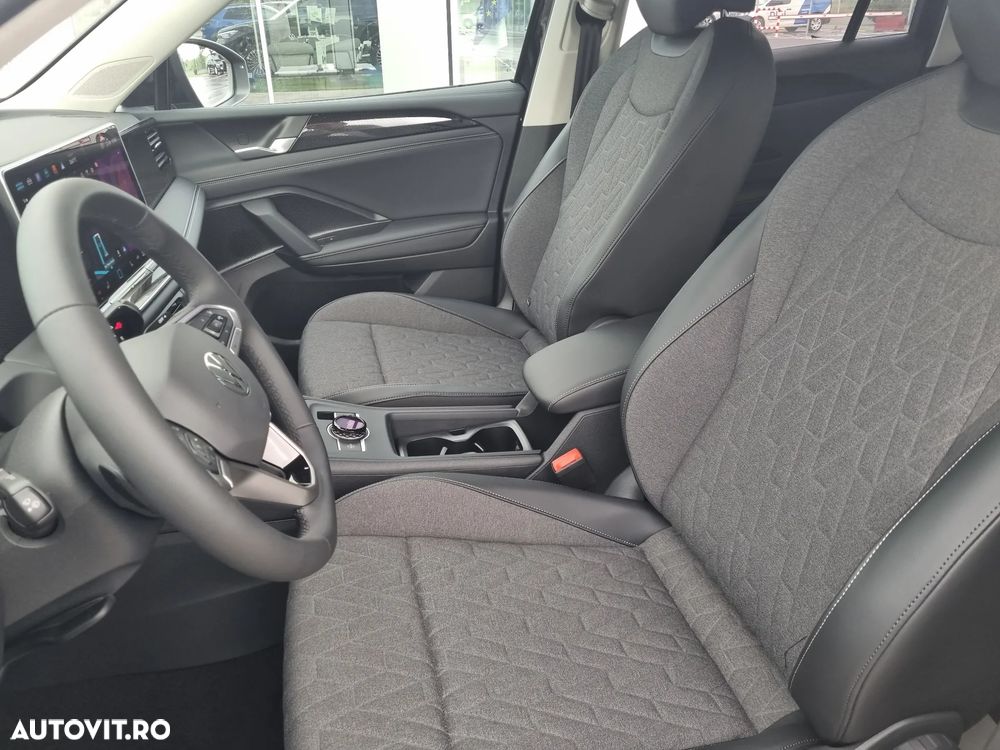 Volkswagen Tiguan - 16
