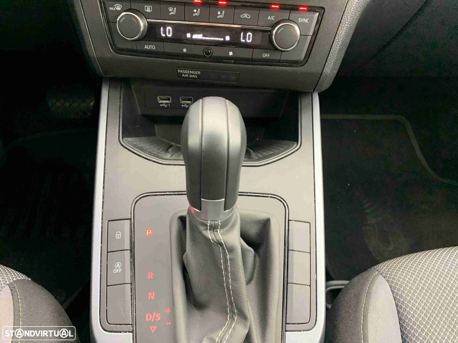 SEAT Arona 1.0 TSI Style DSG - 12
