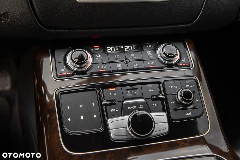 Audi A8 3.0 TDI DPF quattro tiptronic - 27