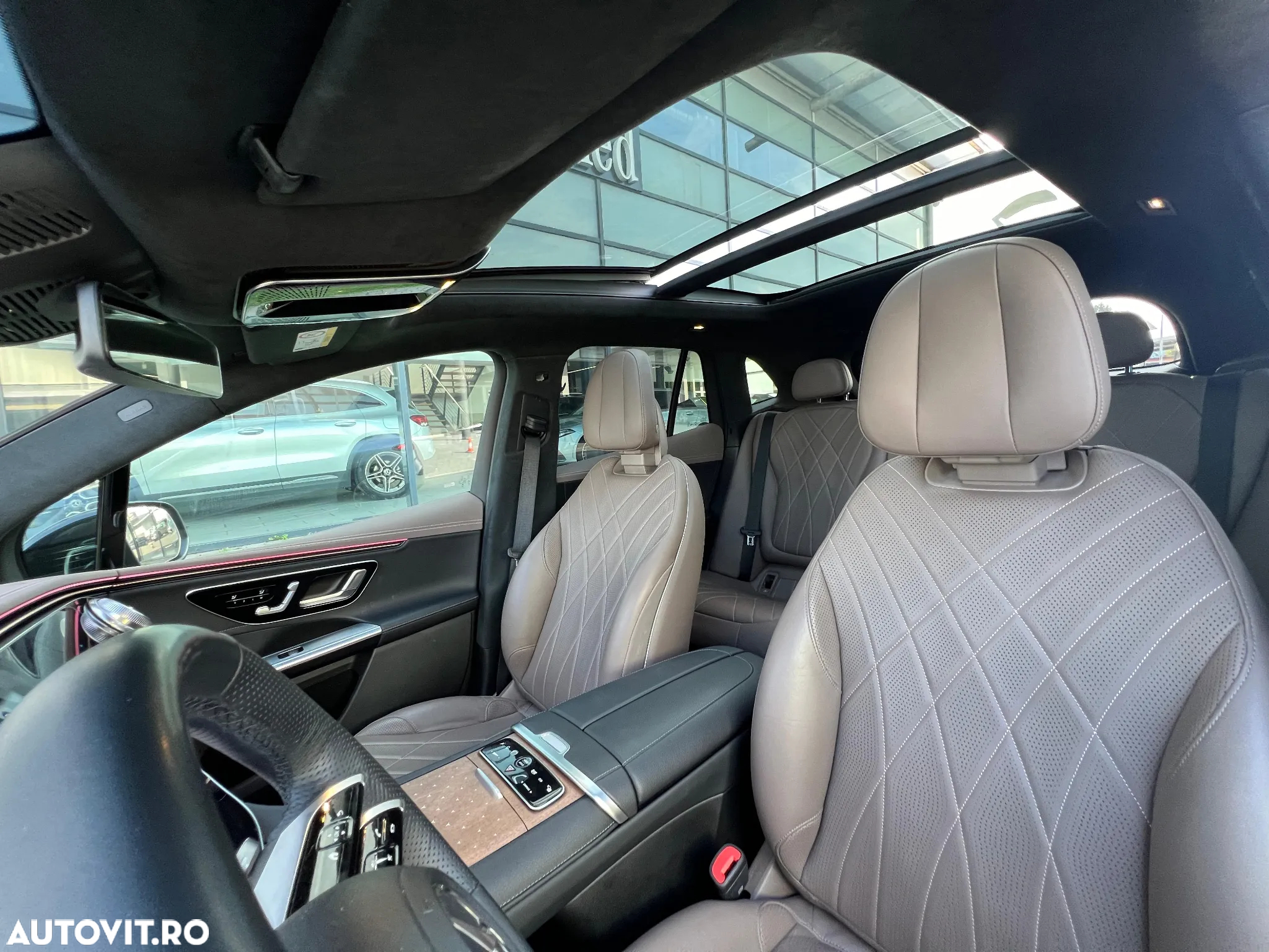Mercedes-Benz EQE 500 4MATIC - 22