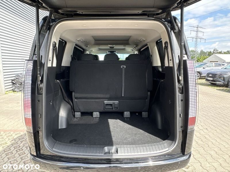 Hyundai Staria 1.6 T-GDI HEV Smart VIP - 19