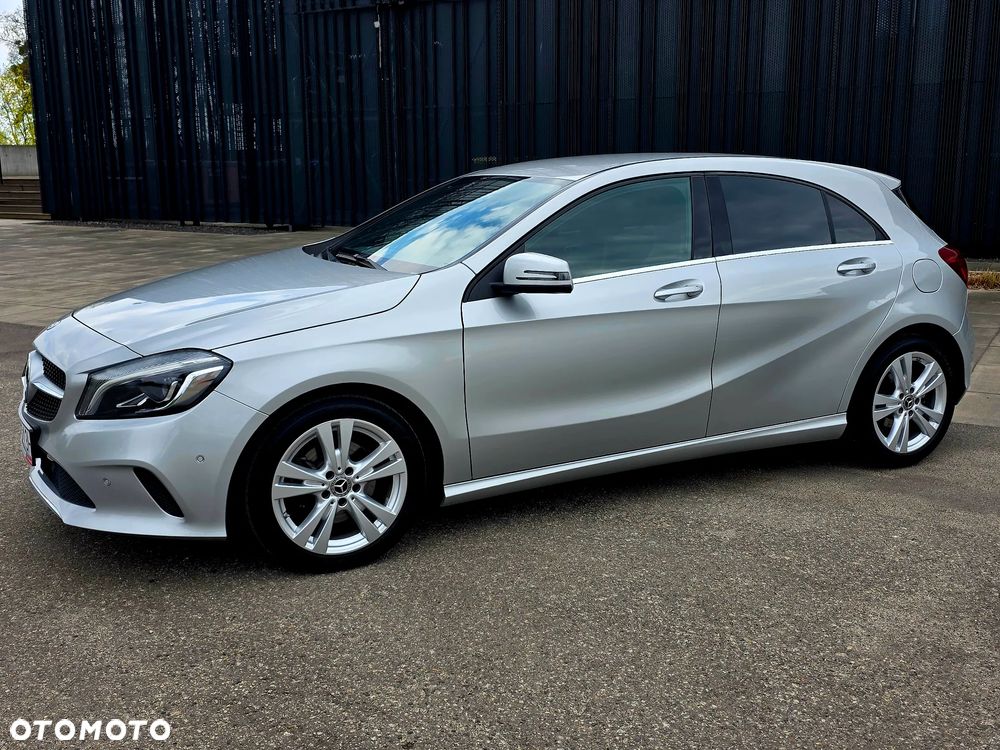 Mercedes-Benz Klasa A 200 (BlueEFFICIENCY) Urban - 2
