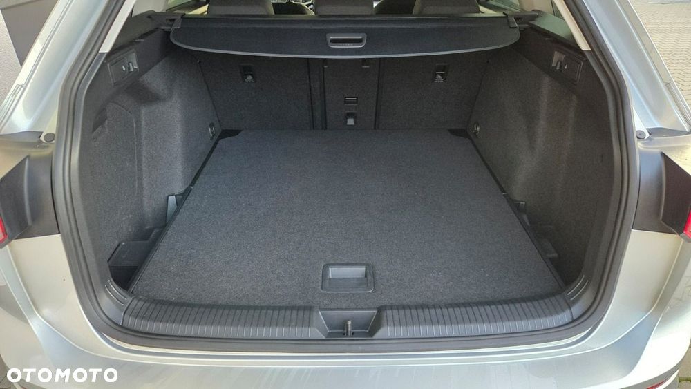 Volkswagen Golf Variant 1.5 TSI EVO Life - 23