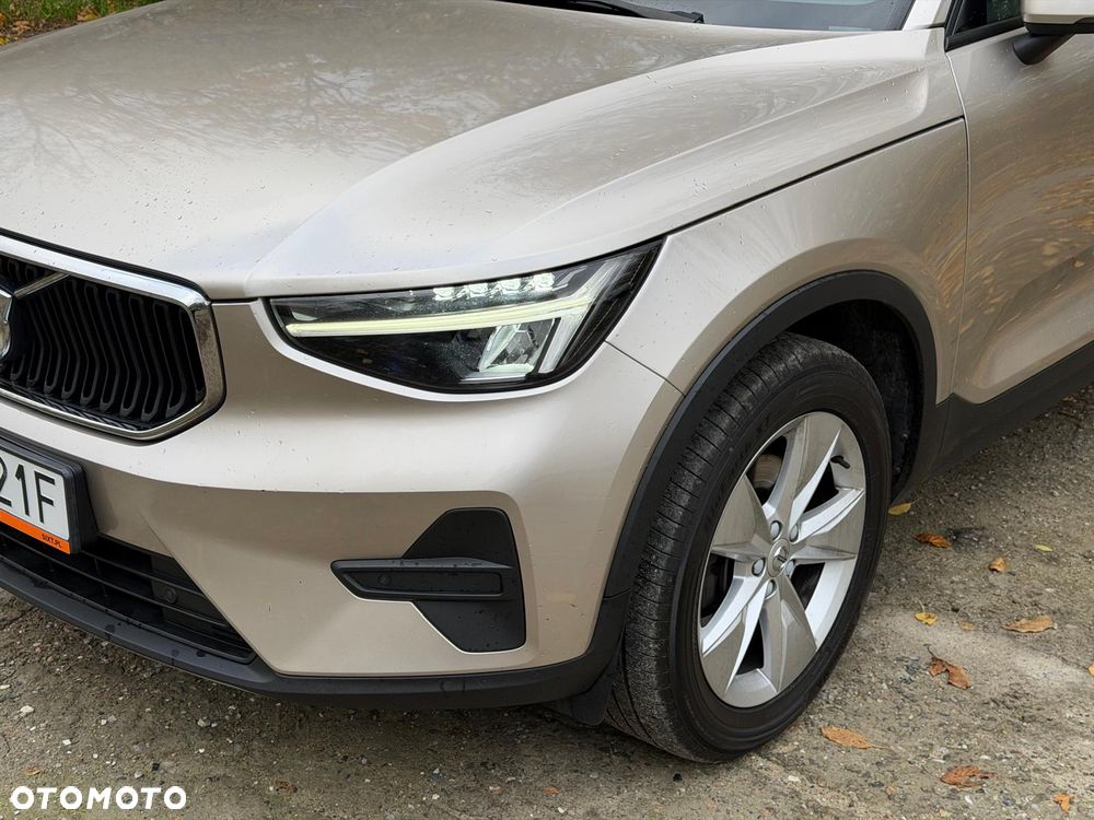 Volvo XC 40 B3 Plus Bright - 39