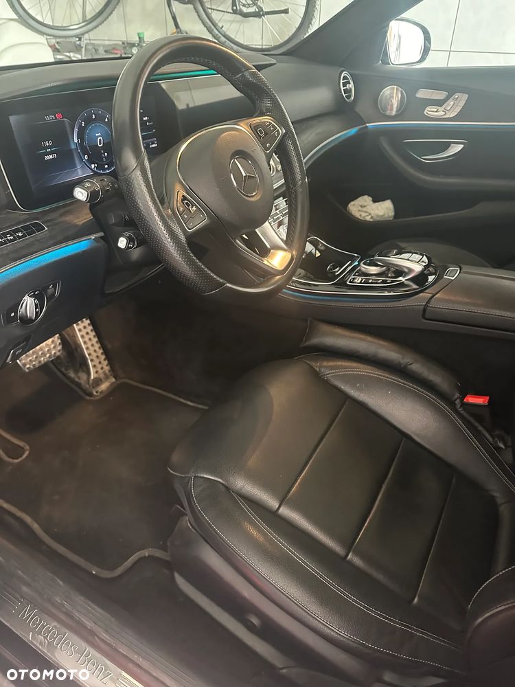 Mercedes-Benz Klasa E 220 d 4-Matic All-Terrain - 7