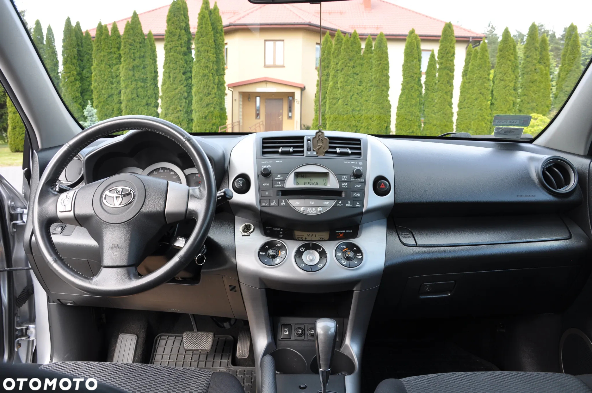 Toyota RAV4 2.0 4x4 Automatik Executive - 28
