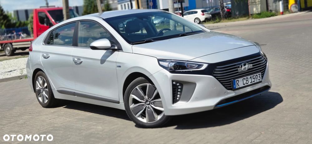 Hyundai IONIQ 1.6 GDI Premium - 5