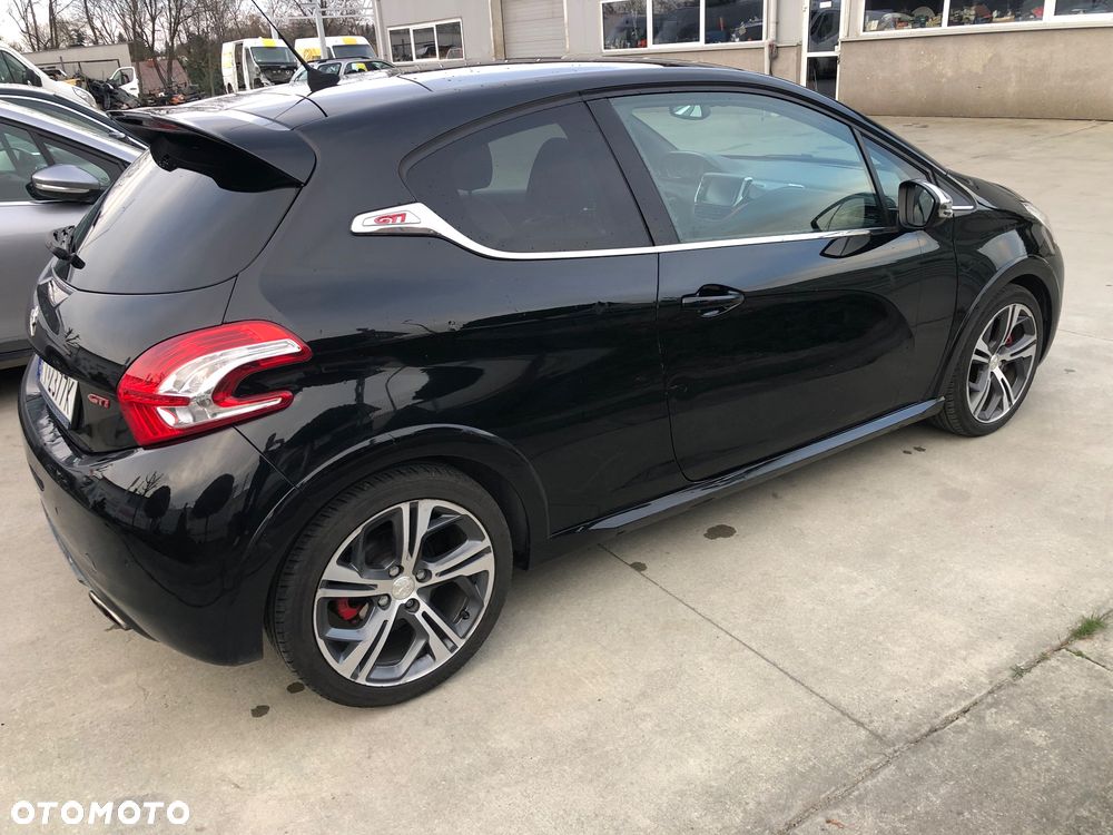 Peugeot 208 1.6 THP GTi - 6