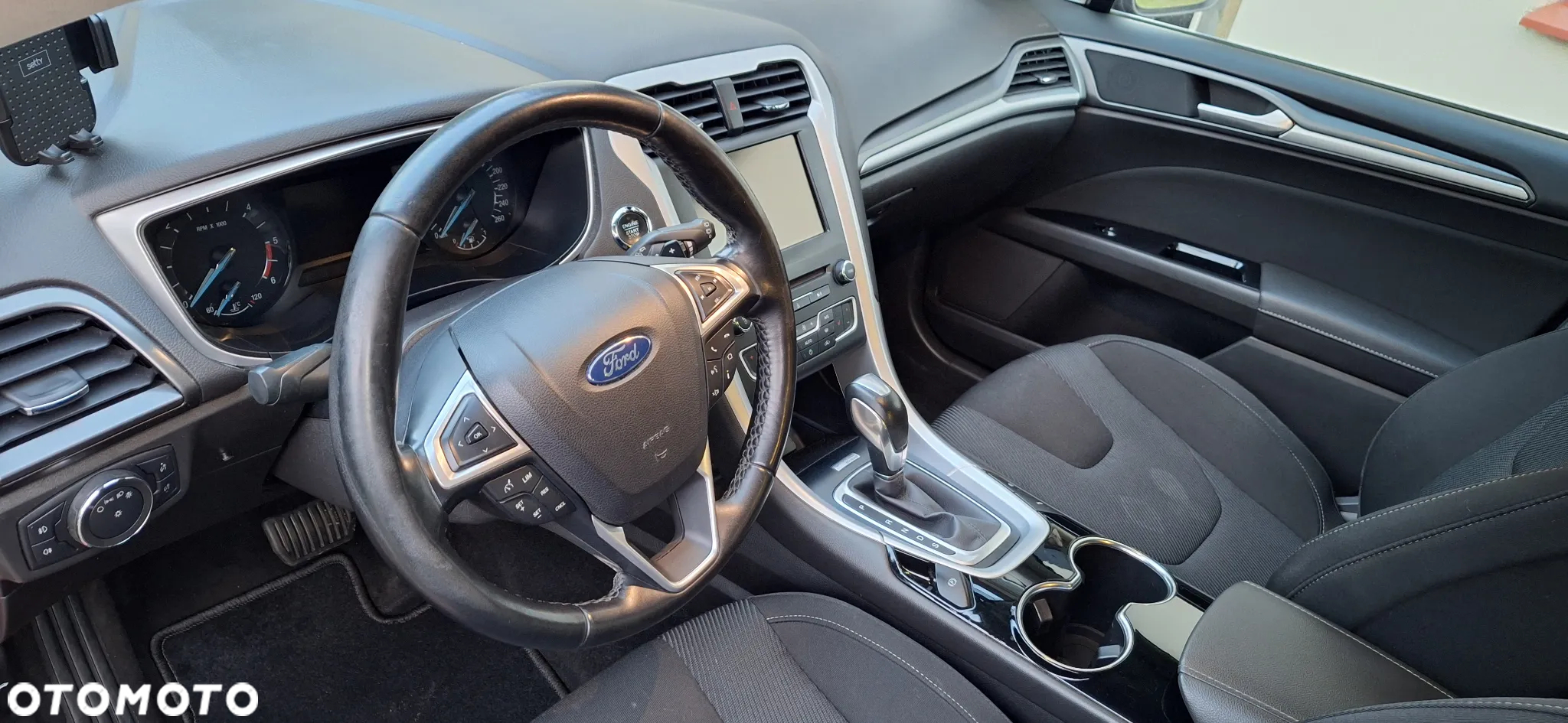 Ford Mondeo 2.0 TDCi Edition PowerShift - 32