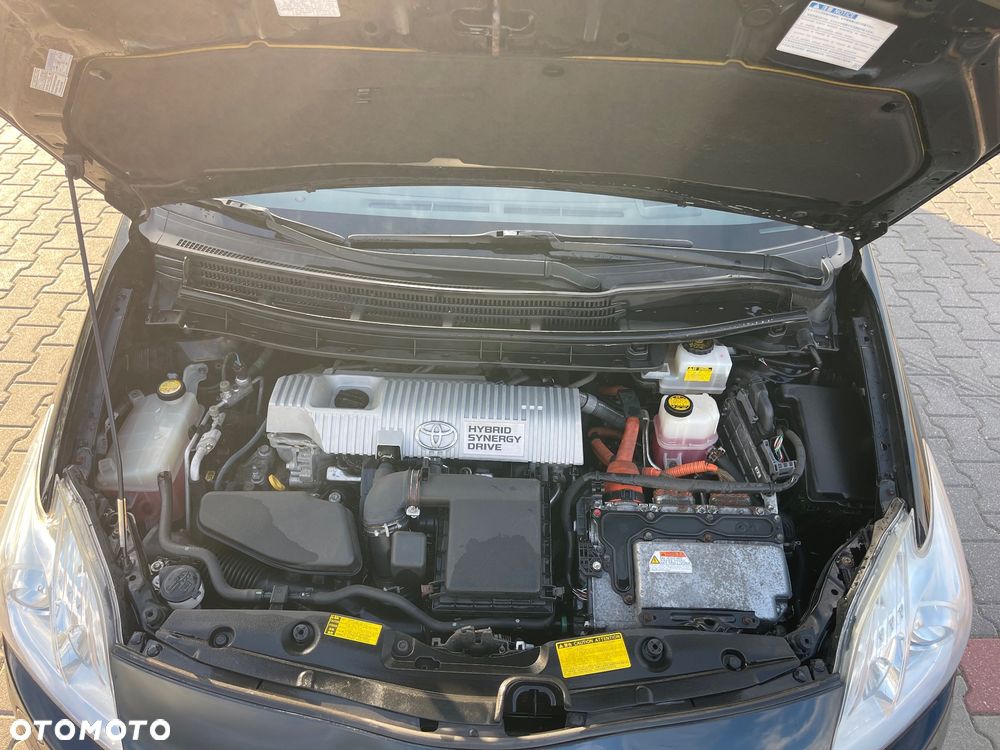 Toyota Prius 1.8 HSD Prestige - 21