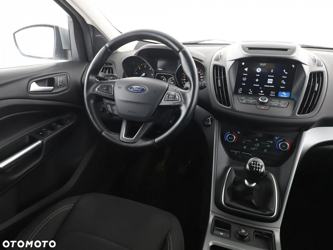 Ford Kuga - 17
