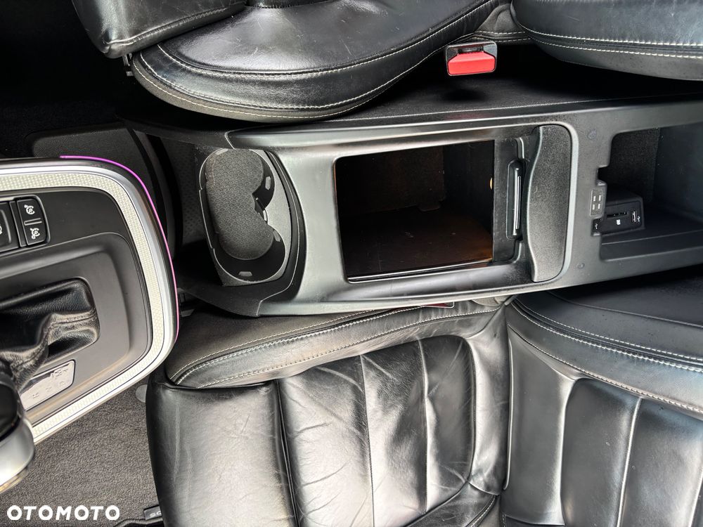 Renault Scenic 1.6 dCi Bose EDC - 26