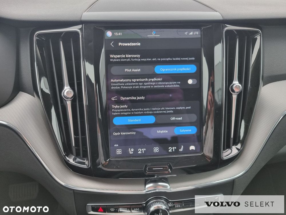Volvo XC 60 - 25