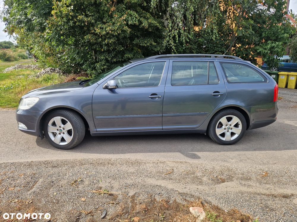 Skoda Octavia 1.8 T FSI Elegance - 1