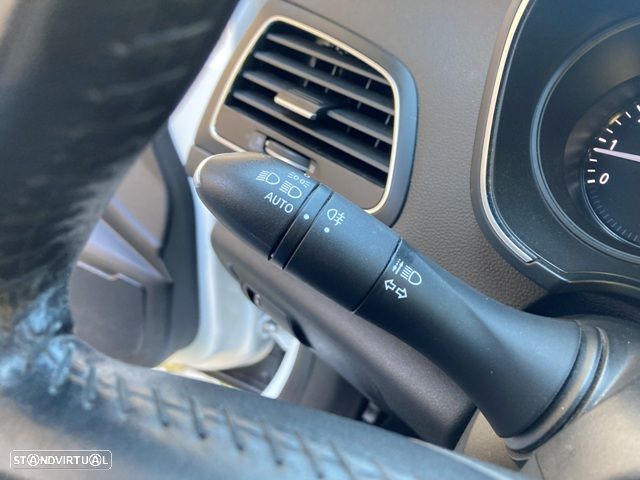 Renault Mégane Sport Tourer 1.3 TCe Limited - 16