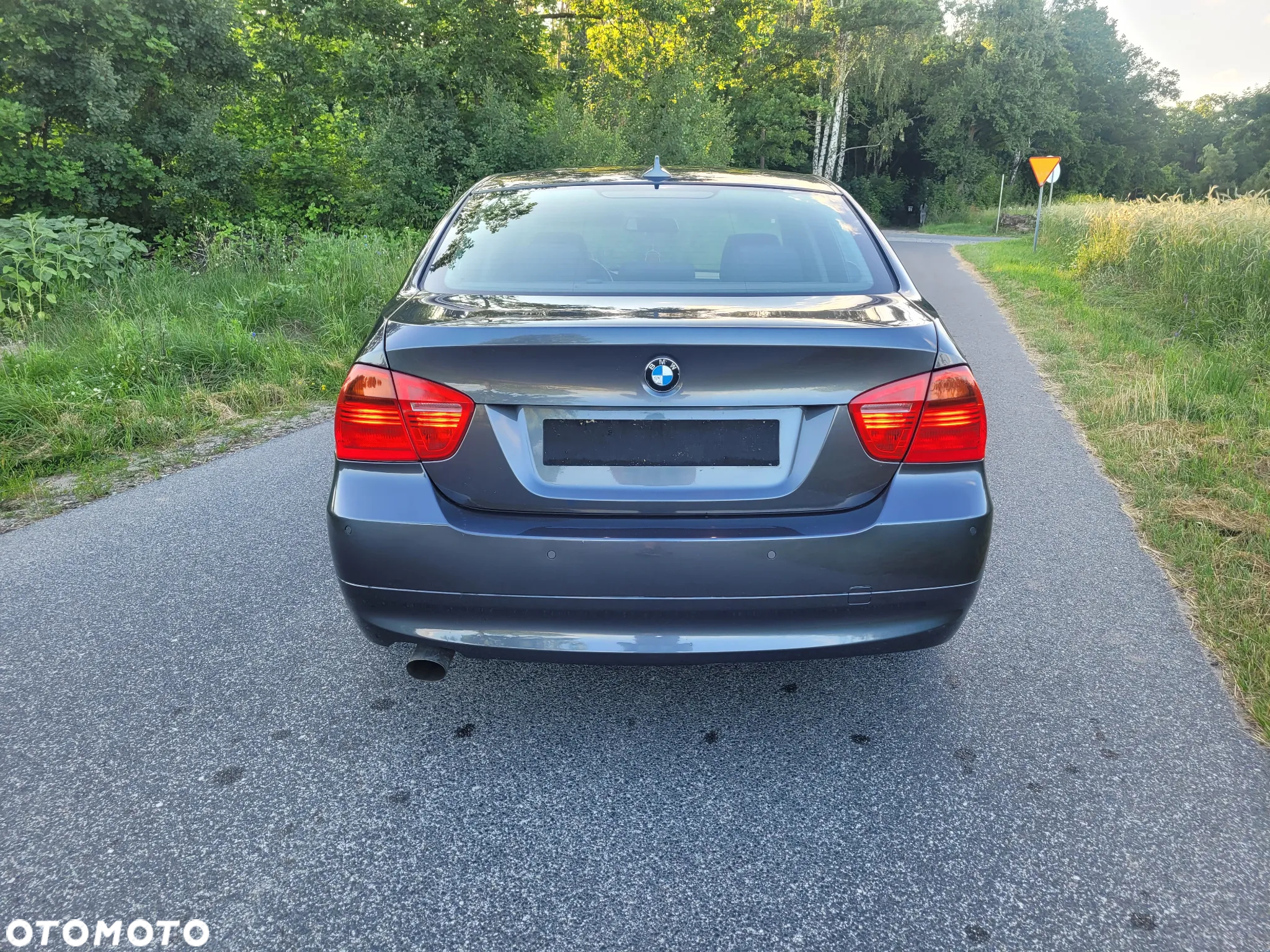BMW Seria 3 318d - 10