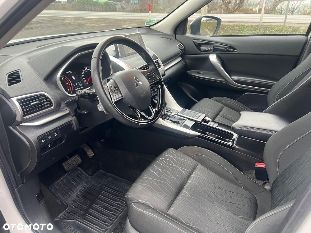 Mitsubishi Eclipse Cross 2.2 DI-D 4WD Active+ - 11