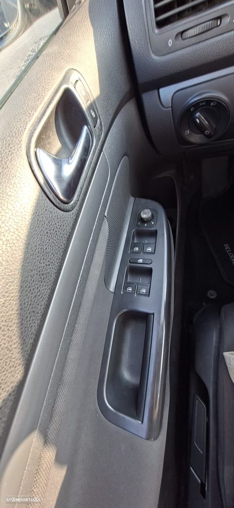 VW Golf Variant 1.9 TDi Confortline - 19