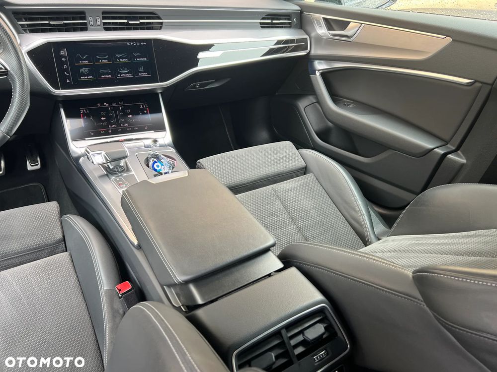 Audi A6 Avant 40 TDI quattro S tronic S line - 24