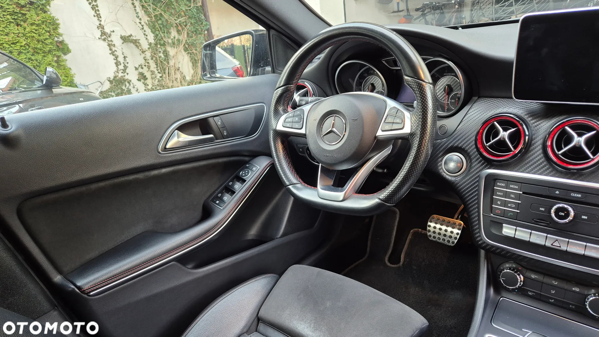Mercedes-Benz Klasa A AMG 45 4-Matic - 12
