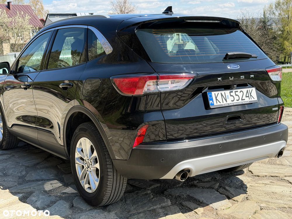 Ford Kuga 2.5 Duratec FHEV TITANIUM - 11