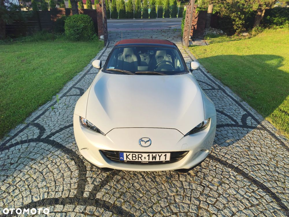 Mazda MX-5 SKYACTIV-G 160 SAKURA - 4