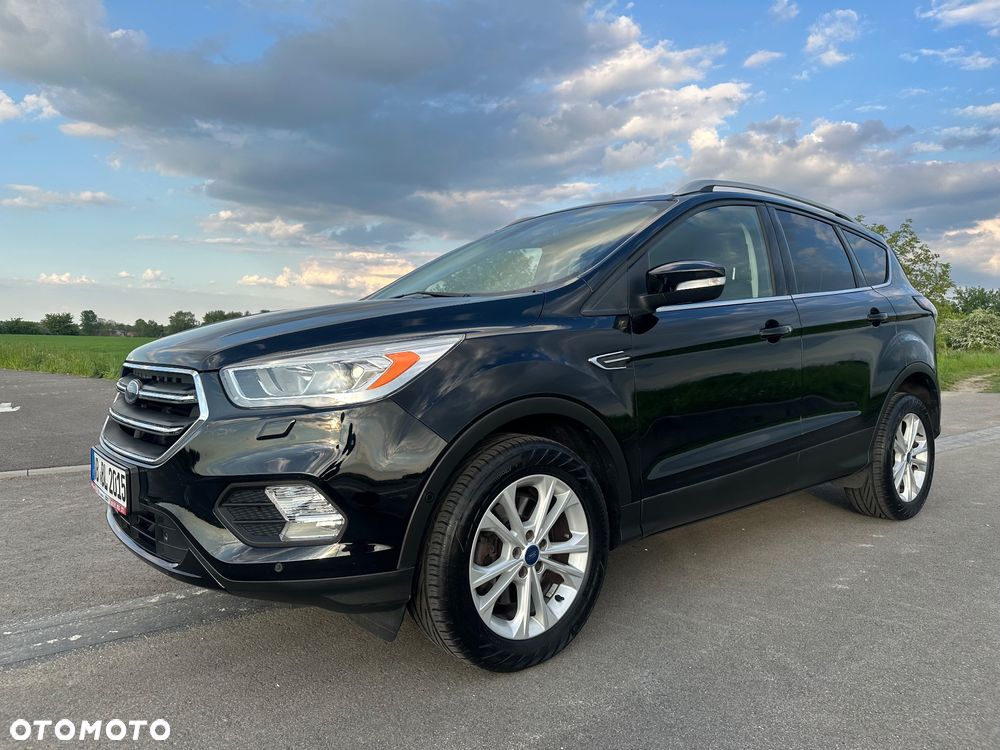 Ford Kuga 2.0 TDCi 2x4 Titanium - 1