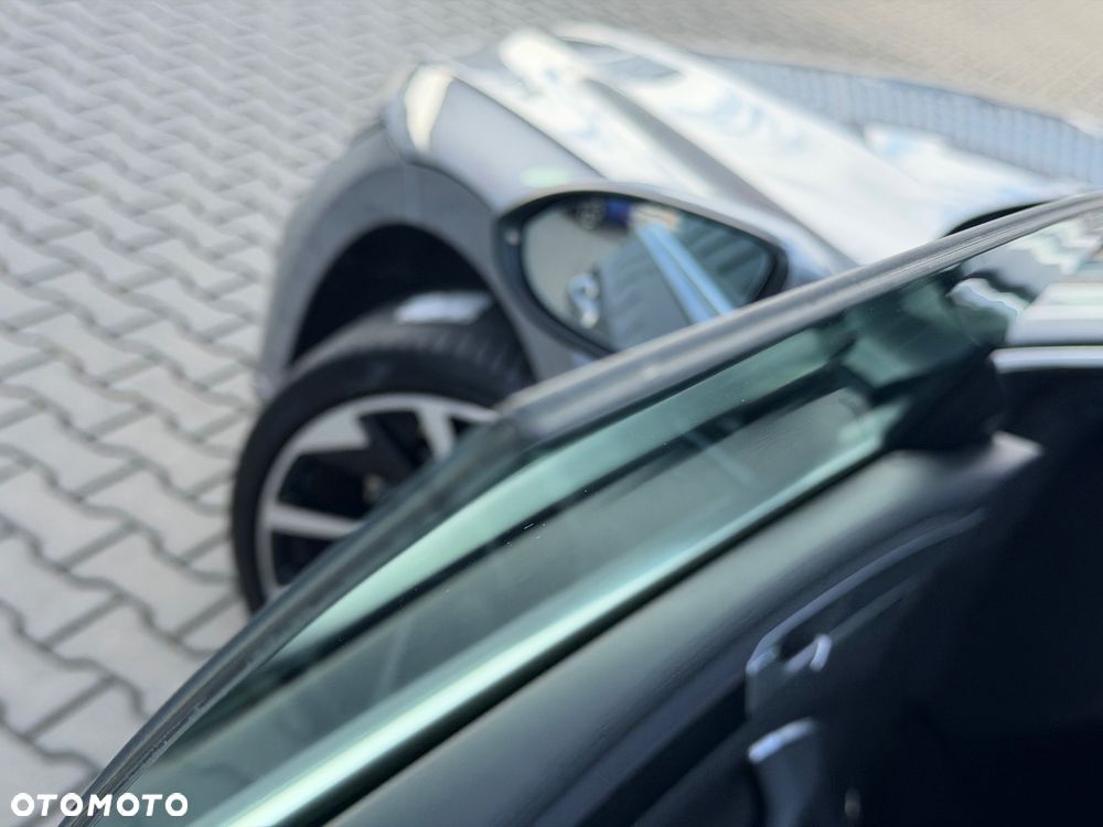 Volkswagen Arteon 2.0 TDI SCR 4Motion DSG R-Line - 32