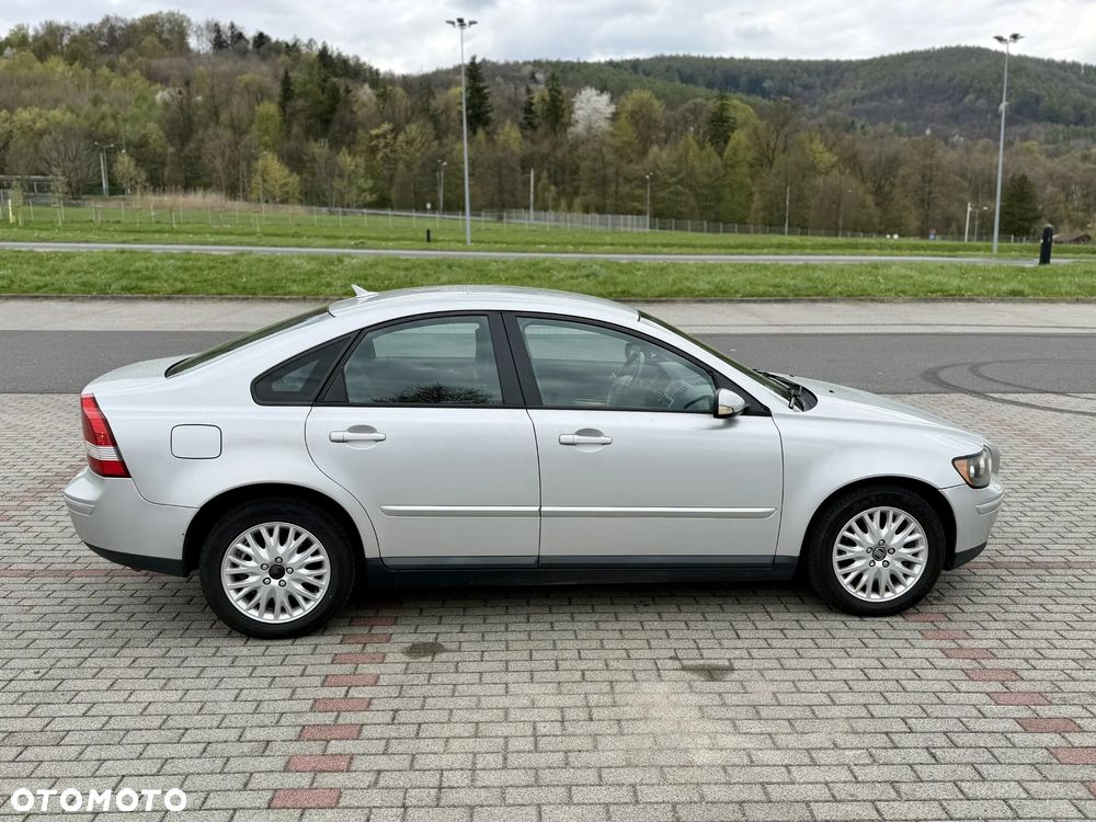 Volvo S40 2.4i - 5