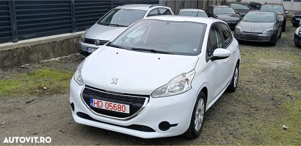 Peugeot 208 e-HDi 92 Stop&Start Style - 25