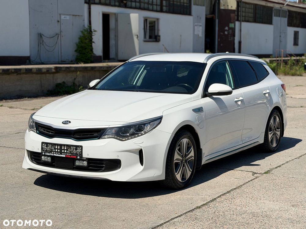 Kia Optima Plug-in Hybrid - 1