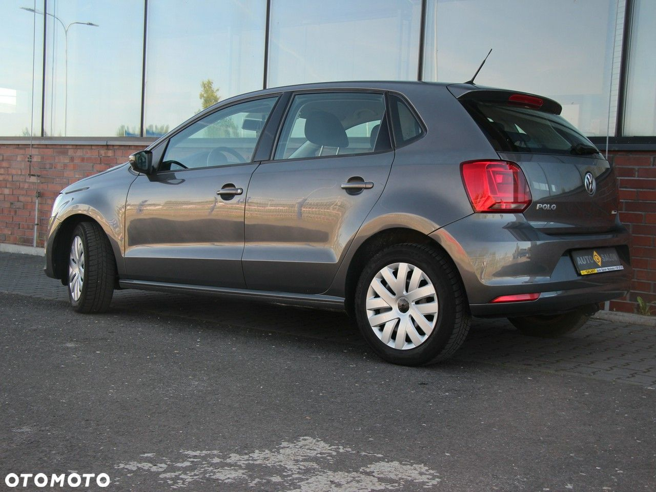 Volkswagen Polo 1.0 (Blue Motion Technology) Trendline - 36