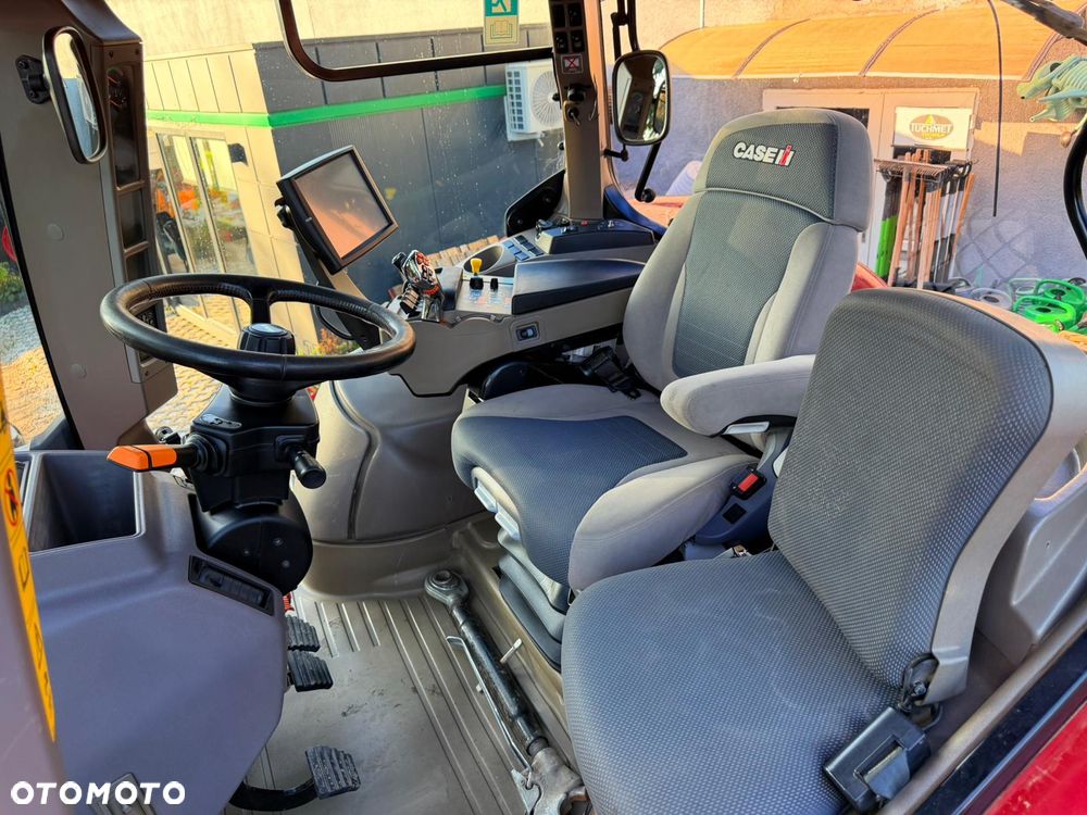 Case IH Optum 300 - 19