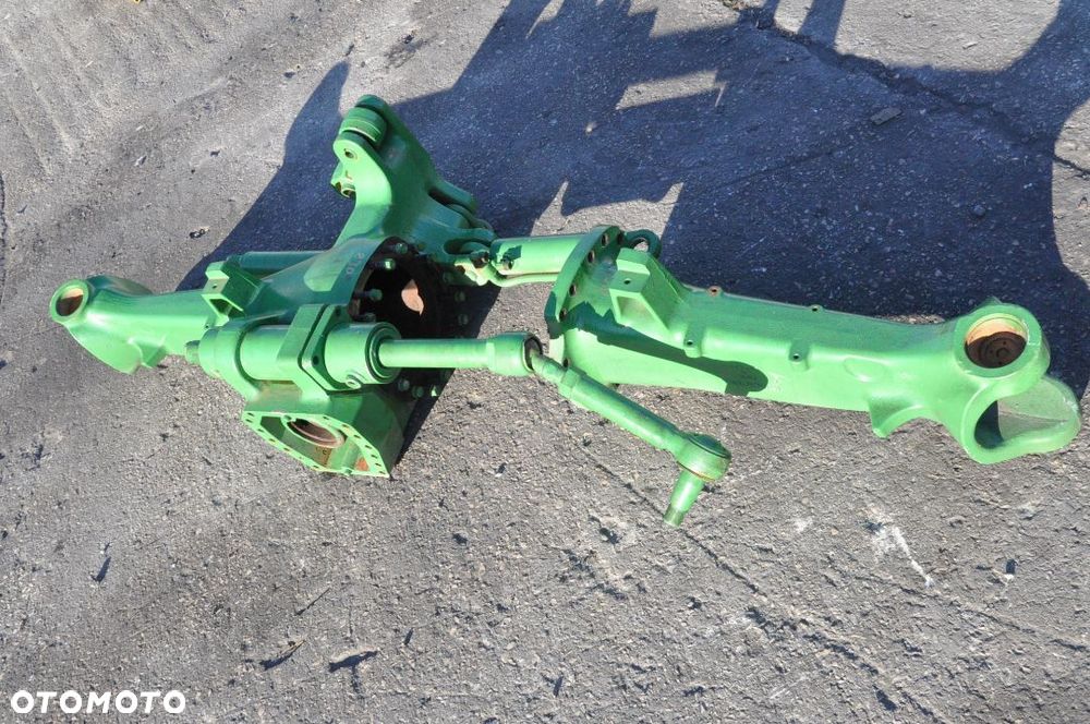 OBUDOWA MOSTU JOHN DEERE NR 7500105161 / 7500105261 - 2