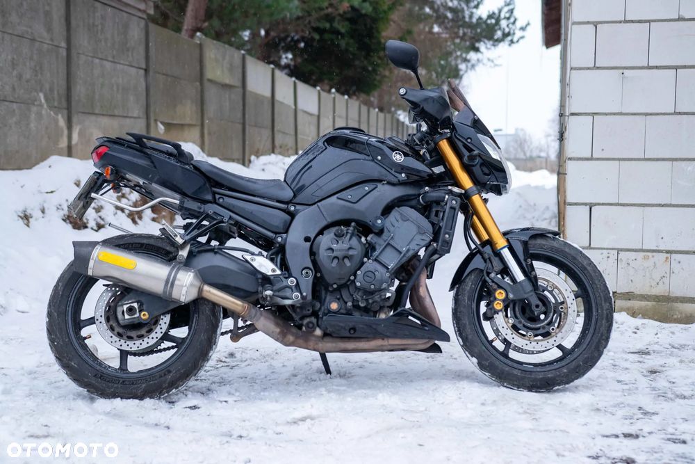 Yamaha FZ8 - 7