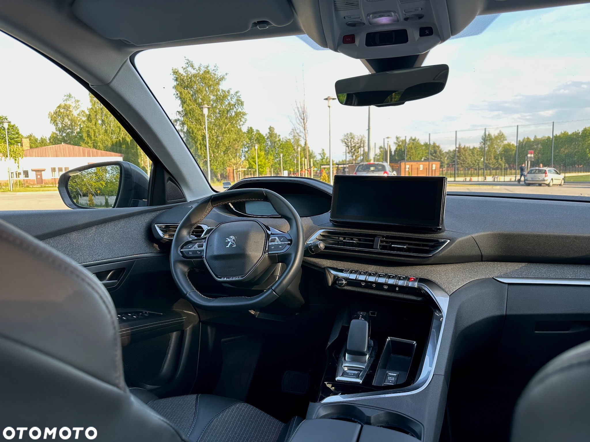 Peugeot 3008 Plug-In Hybrid 225 e-EAT8 Allure Pack - 10